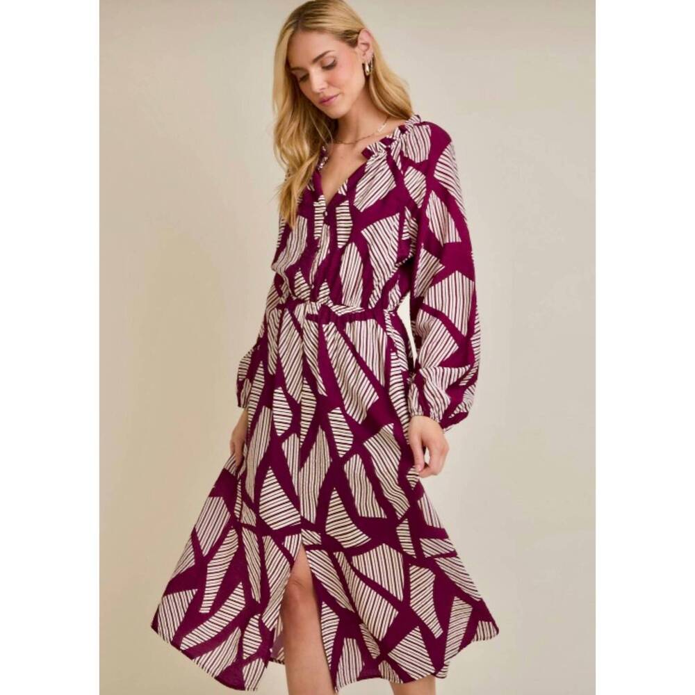 NEW FAIRE notch neck button up long sleeve midi dress in wine/white abstract